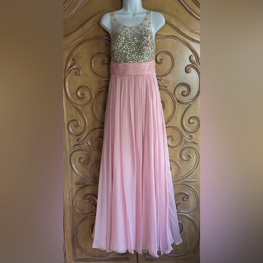 NWOT Jovani Jeweled Gown